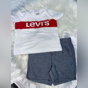 Levi's Baby Boys' 2pc Box Tab Short Sleeve
Top & Bottom Set - White 9M